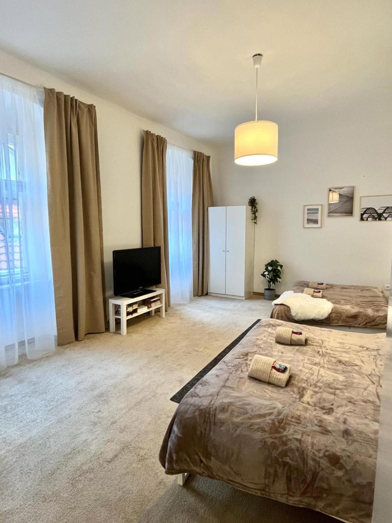 Apartment Lea - Old Town Bratislava Exteriér fotografie