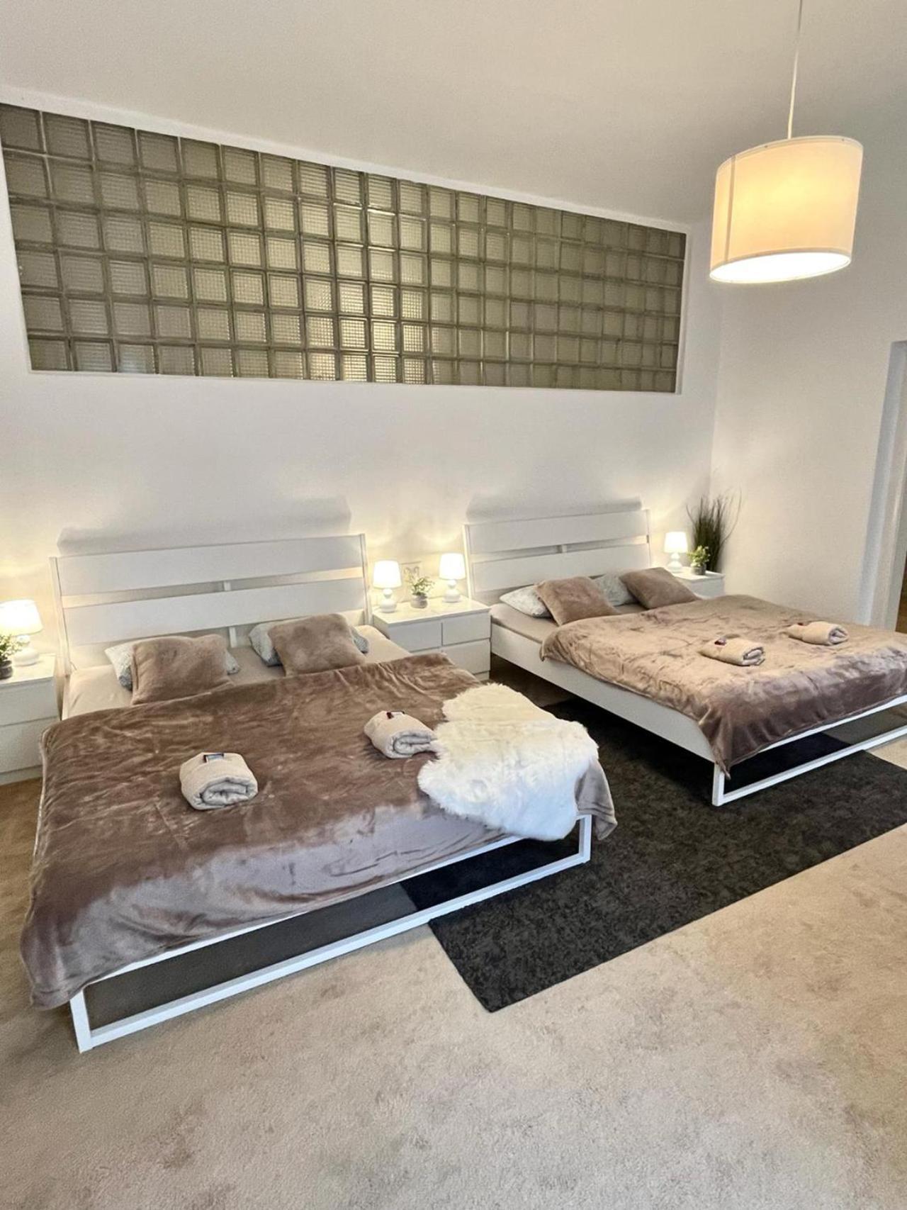 Apartment Lea - Old Town Bratislava Exteriér fotografie